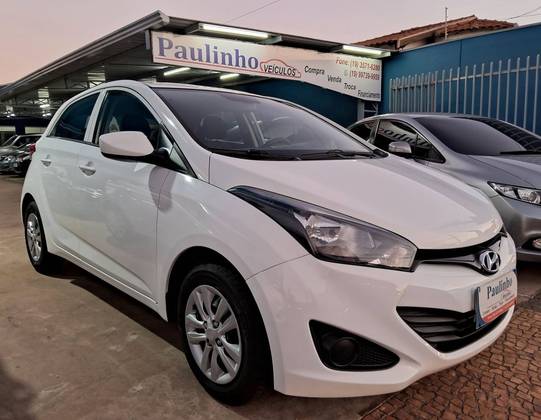 HYUNDAI HB20 1.0 COMFORT PLUS 12V FLEX 4P MANUAL